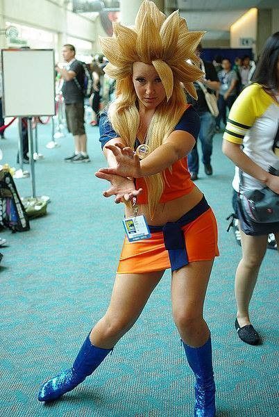 Goku version féminine, le cosplay parfait 